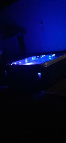 Amazing Holidays In Countryside Beach And Jacuzzi