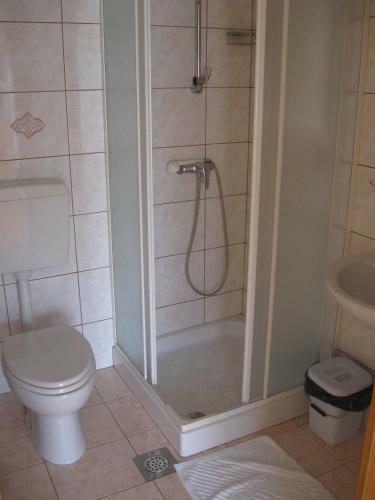 Bed & Breakfast Rooms Hrominc