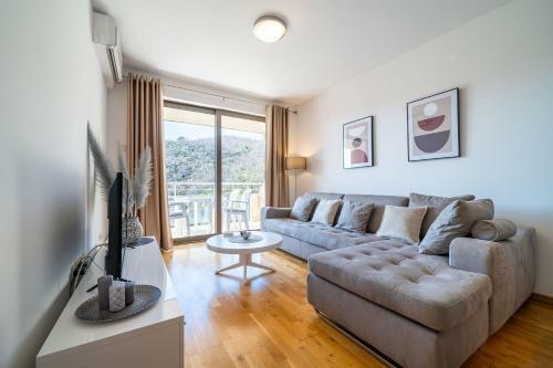 Luxury Apartment Near Beach
