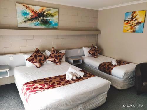 Coachman Motel