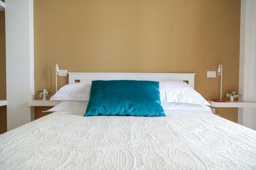 Bed & Breakfast Casa Clementina Rooms Vista Mare