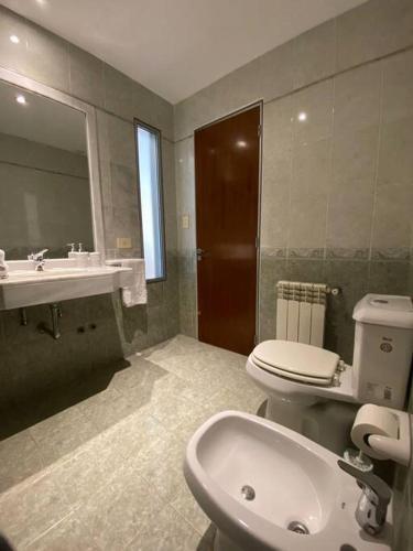 Apartamento Depto C�ntrico Con Cochera Y Pileta. A Estrenar