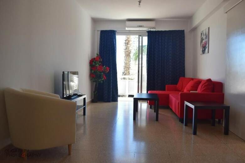 Pelides Apartments