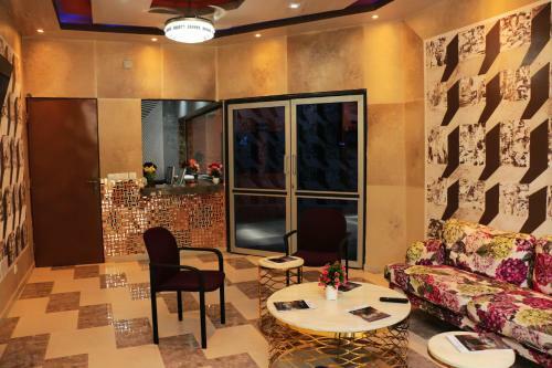 Hotel Laval