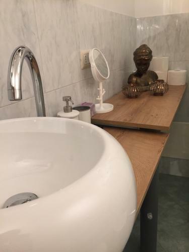 Sak� Maison de Charme - Where Catania Meets Old And New