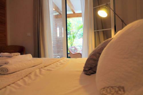 Bed & Breakfast At Home In Malaga