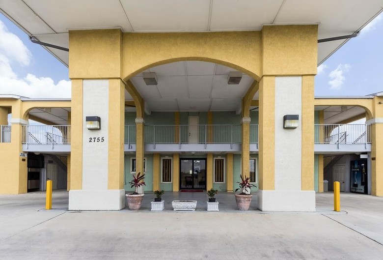 Motel Econolodge Inn & Suites Downtown Northeast