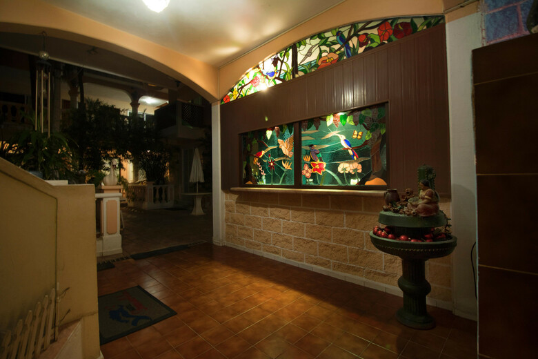 Hotel Francis Arlene
