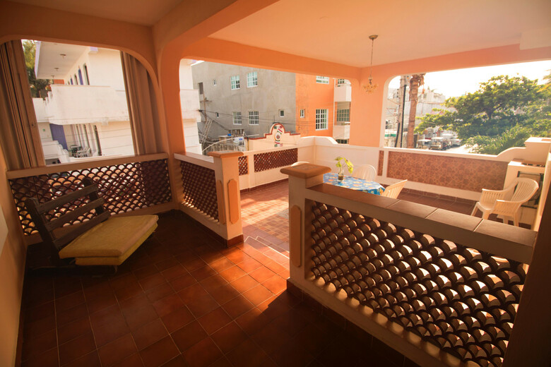 Hotel Francis Arlene