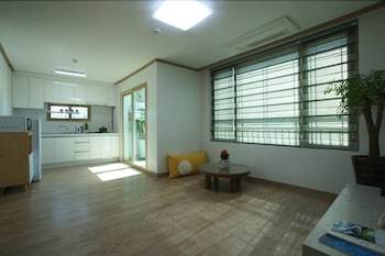 Ilchulbong Hotel