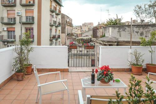 Casa Sciuti, Cozy Apartment With Roof Terrace