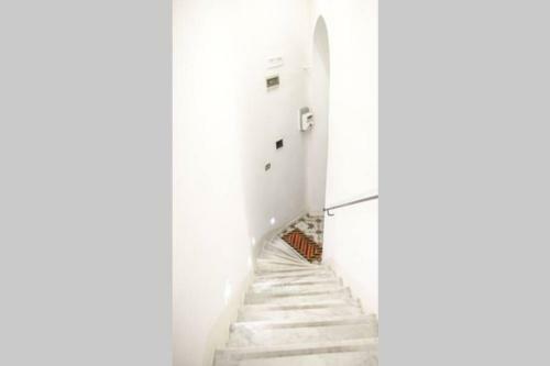 Casa Sciuti, Cozy Apartment With Roof Terrace