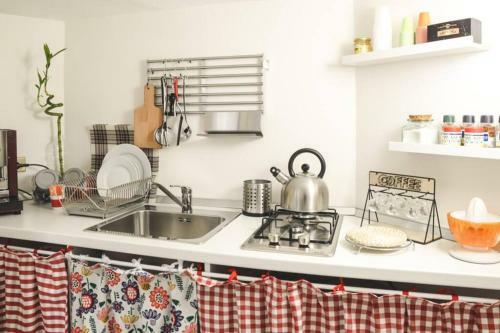 Casa Sciuti, Cozy Apartment With Roof Terrace
