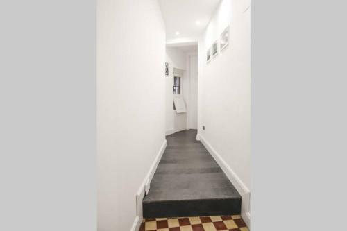 Casa Sciuti, Cozy Apartment With Roof Terrace