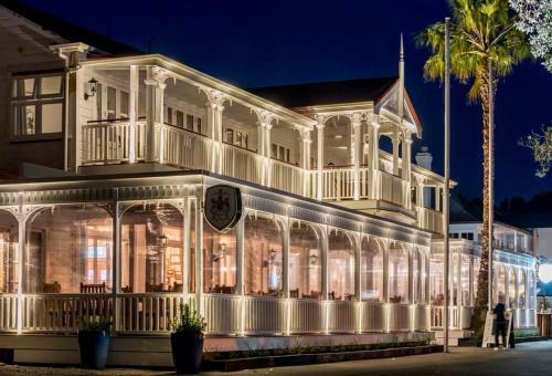 Hostal Paradise On The Strand
