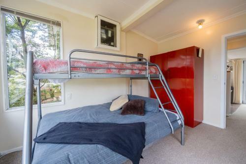 Sweet Retreat - Te Anau Holiday Home