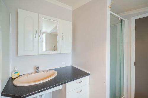Sweet Retreat - Te Anau Holiday Home