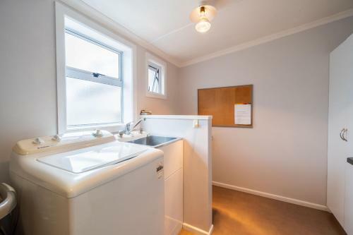 Sweet Retreat - Te Anau Holiday Home