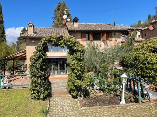 Apartamento Incantevole Appartamento Con Piscina A Siena