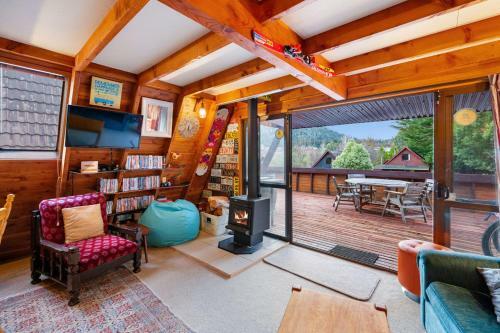The Chill Out Chalet - Ohakune Holiday Home