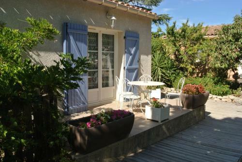 Hotel Le Clos Des Capitelles