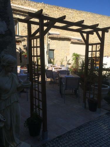 Hotel Le Clos Des Capitelles