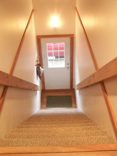 Easy On The Edge B&B