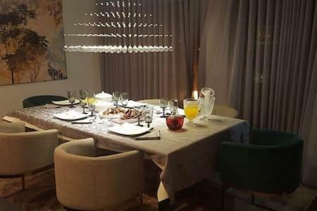 Apartamento Luxury 3 Bedroom Penthouse With Private Garage