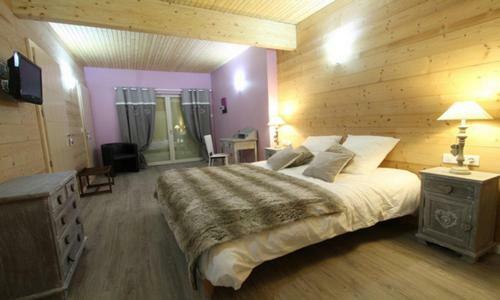 Bed & Breakfast Chambres D'h�tes Couleurs Bois & Spa
