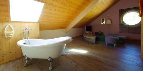 Bed & Breakfast Chambres D'h�tes Couleurs Bois & Spa