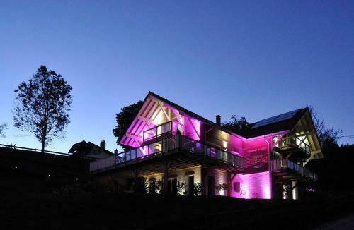 Bed & Breakfast Chambres D'h�tes Couleurs Bois & Spa