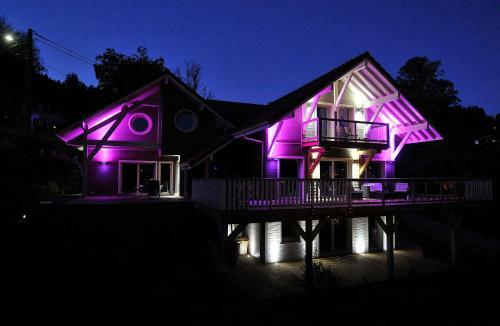 Bed & Breakfast Chambres D'h�tes Couleurs Bois & Spa
