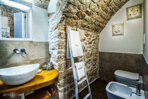 Hostal Beatrice Rooms
