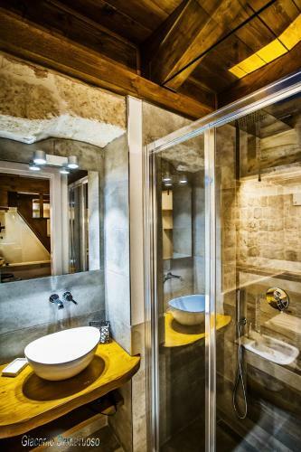 Hostal Beatrice Rooms