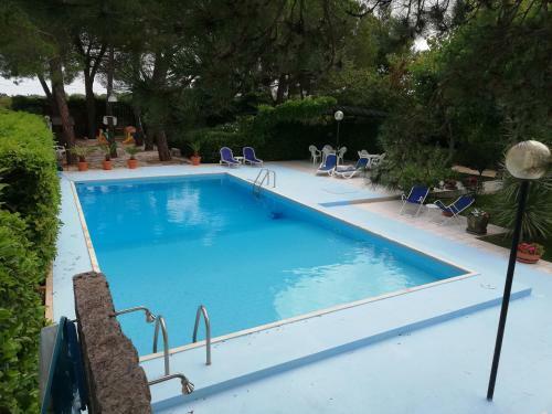 Hostal Paradiso In Campagna