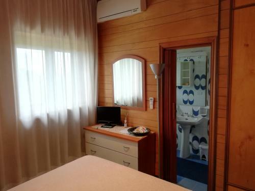 Hostal Paradiso In Campagna