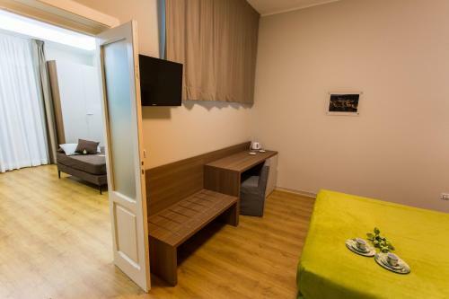 Hostal Le Affacciate Bruzie Home