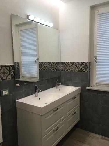 Villa Rosetta & Romeo Family Apartment