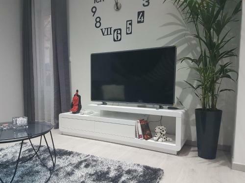 Family City Center Apartments
