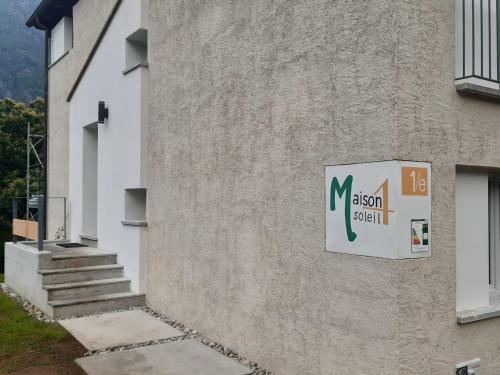 Maison 4 Soleil. Casa Design Luce E Natura