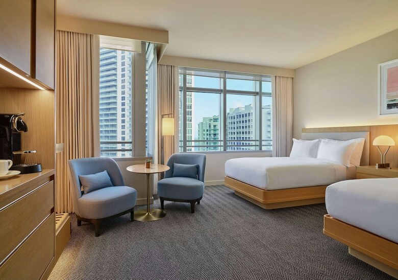 Hotel Conrad