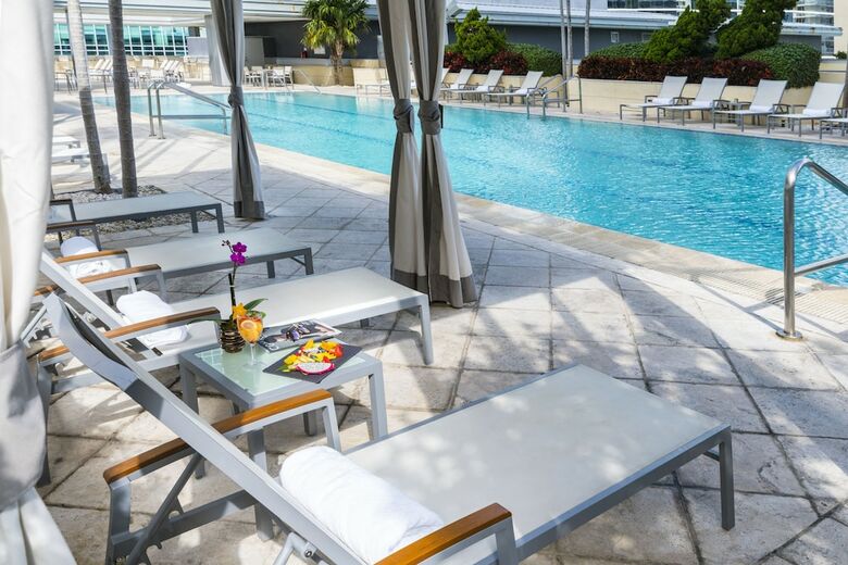 Hotel Conrad