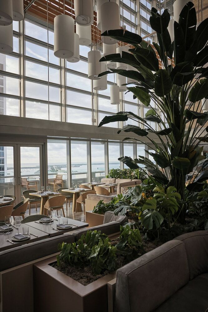 Hotel Conrad