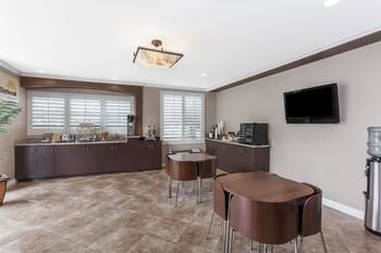 Motel Days Inn & Suites Garden Grove