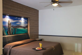Hotel Paradise La Paz