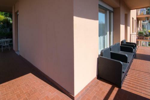 Apartamento Silky House With Private Parking