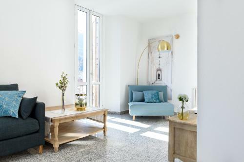 Lora Como Apartment