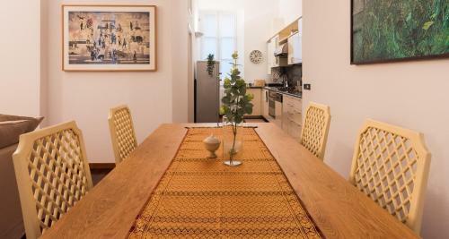 Apartamento Altido Superb And Chic Flat In Viale Geno, Como Lake