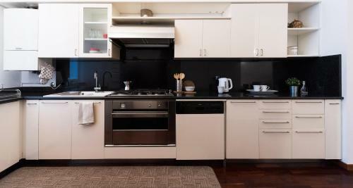 Apartamento Altido Superb And Chic Flat In Viale Geno, Como Lake