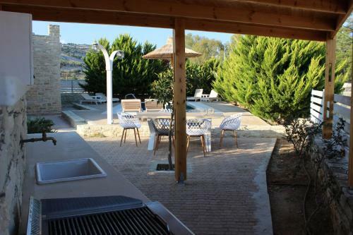 Carob Villa